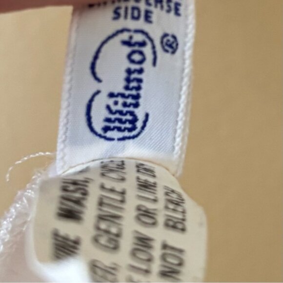 Vintage| 1970s Wilmot Full-Length Ivory Nylon Slip Negligee w/Side Slit Sz XS 32 - Picture 7 of 7